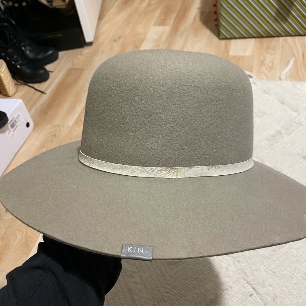 Kin the Label Faye hat - Picture 4 of 5